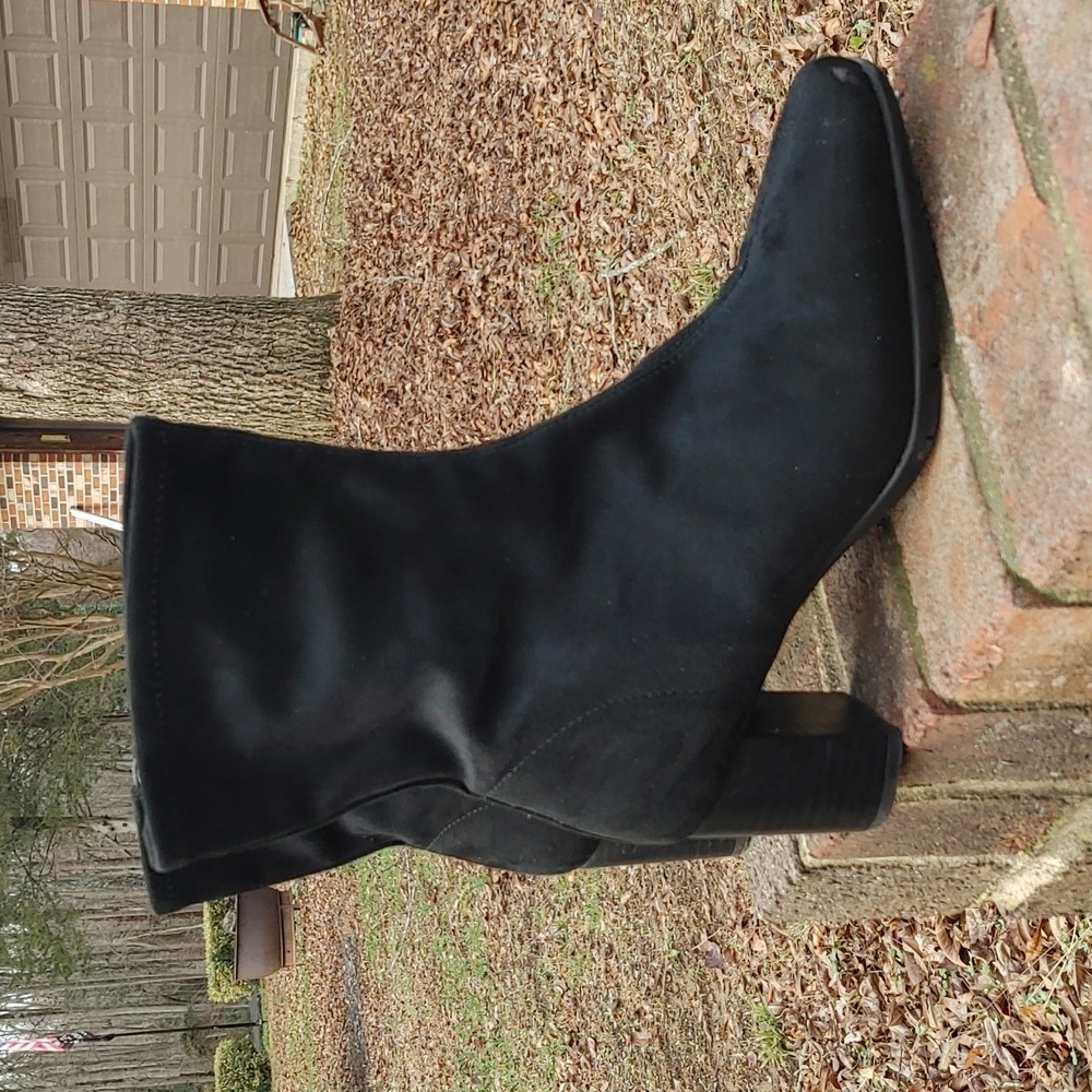 Aerosoles Faux Suede Miley Ankle Boot Size 8.5